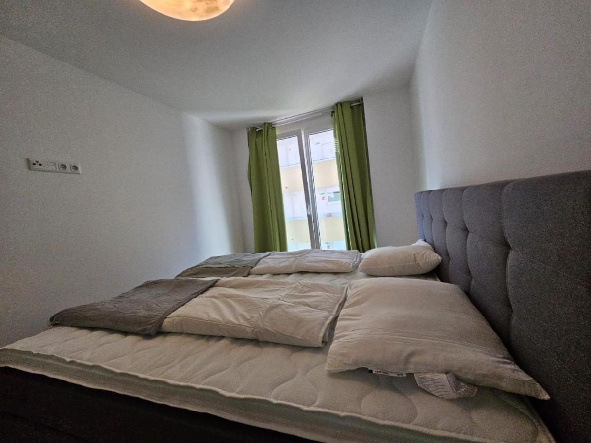 Stylish Apartment In Innsbruck + 1 Parking Spot Exterior photo